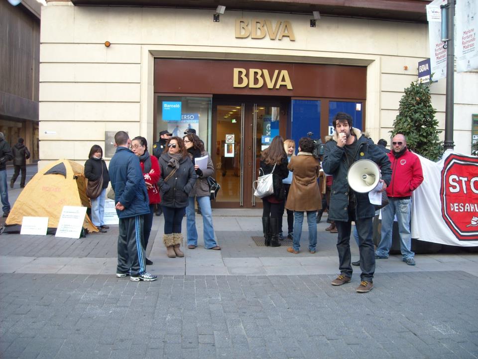 ¡Empieza el Show! Tiendas plantadas y ahora a dar la vara.